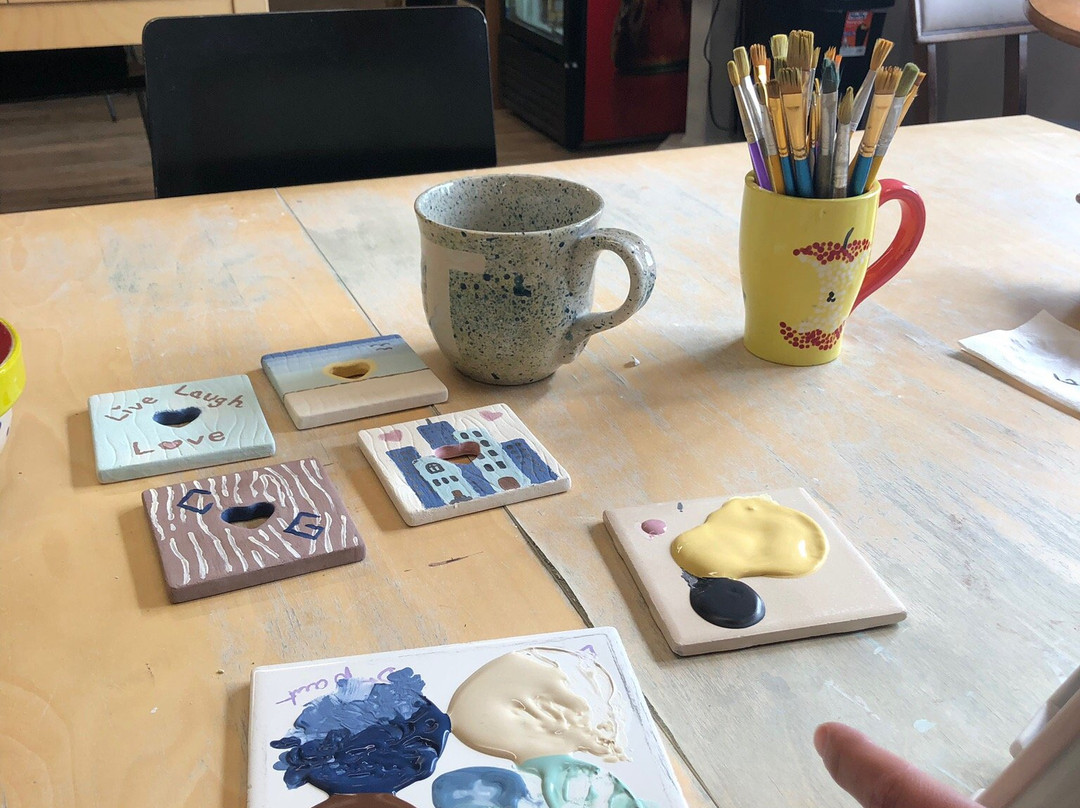 Ward Studio and Painterly Pottery-Big Bay必去景点