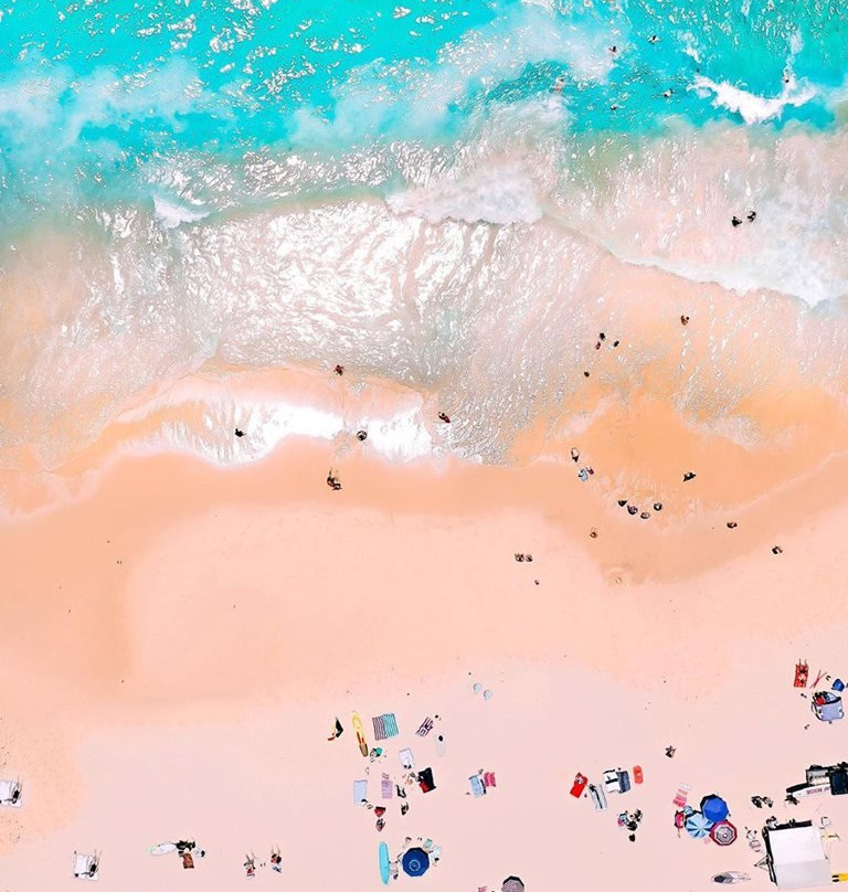 One Mile Beach景点图片