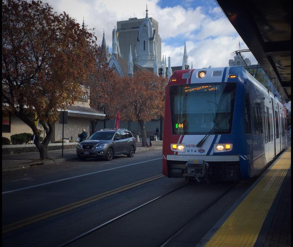 TRAX Light Rail System景点图片