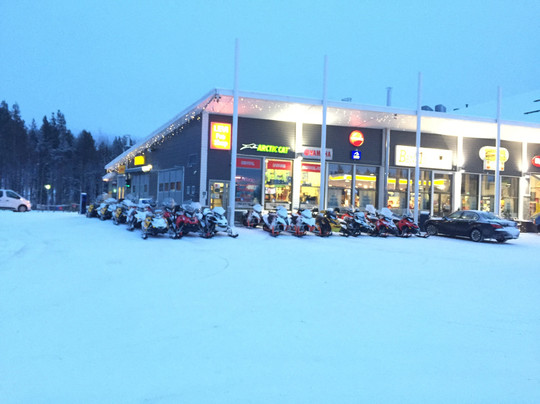 Levi Pro Shop-Levi必去景点