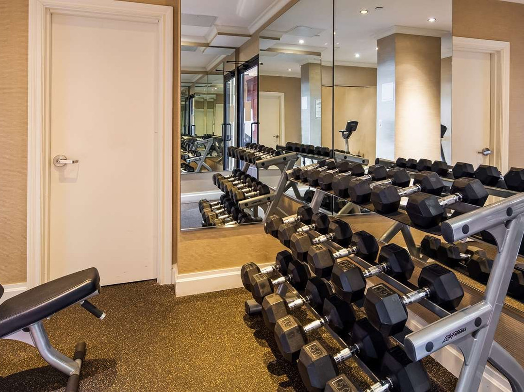 贝斯特韦斯特贝塞德酒店主图