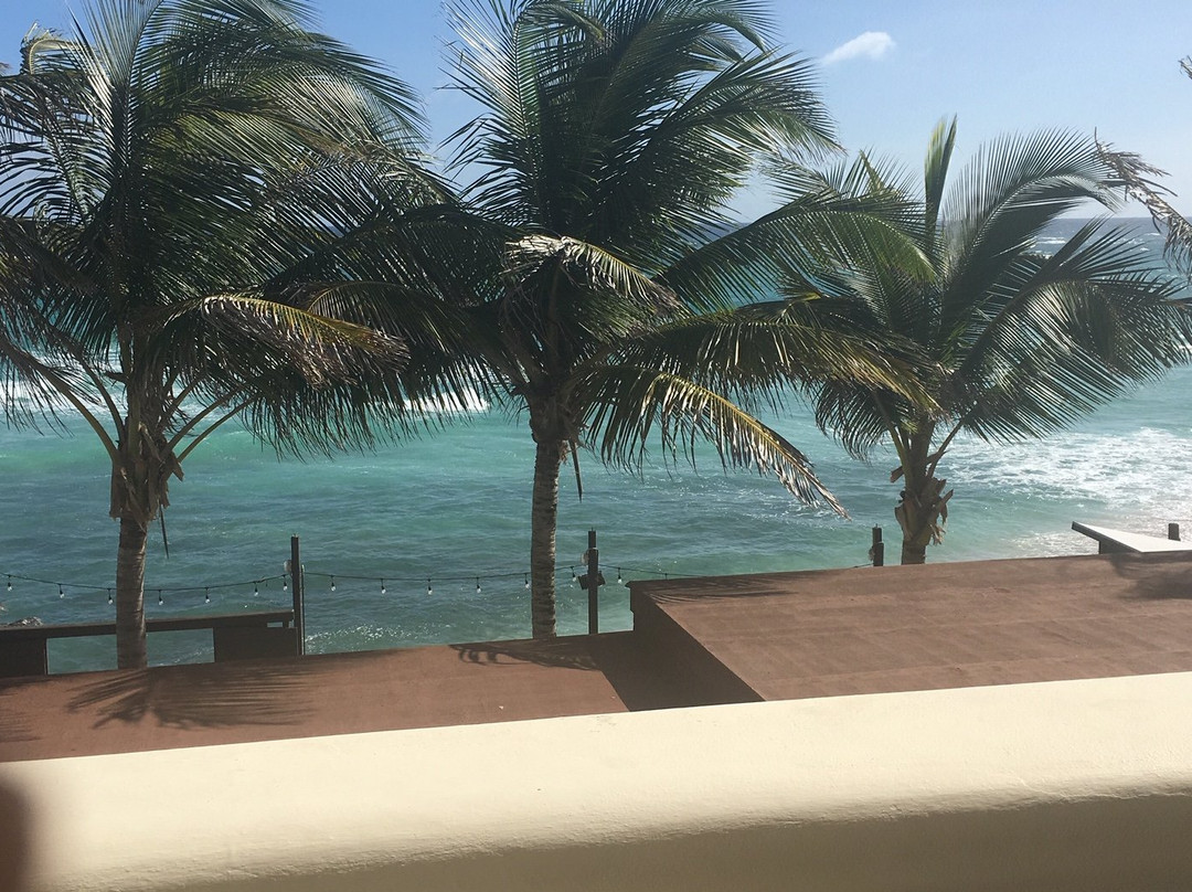 Silver Point Hotel主图