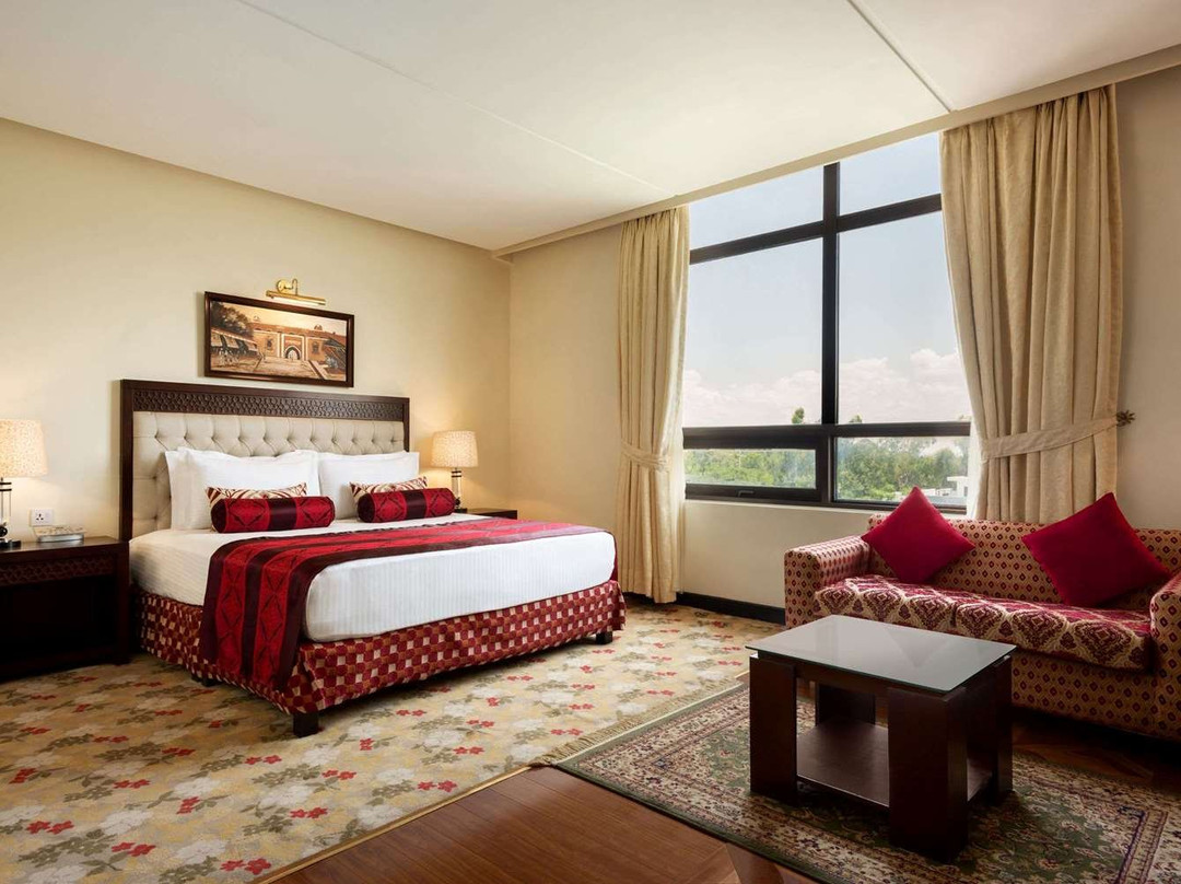 Ramada by Wyndham Islamabad主图