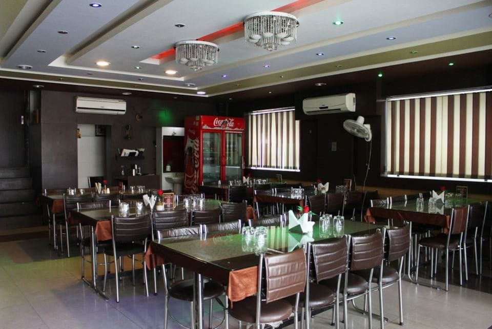 OYO 3956 Home Stay Punjabi Handi主图