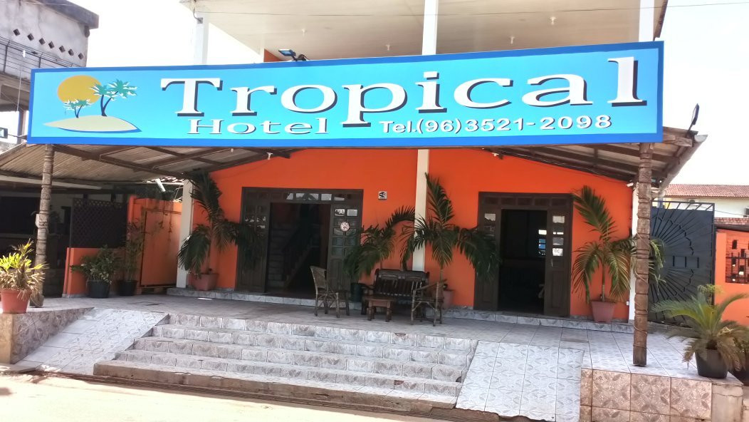 Tropical Hotel主图