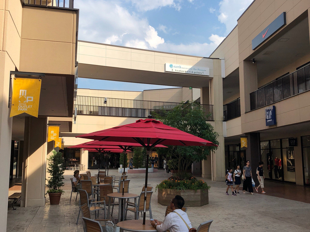 三井奥特莱斯购物城 滋贺龙王-龙王町必去景点