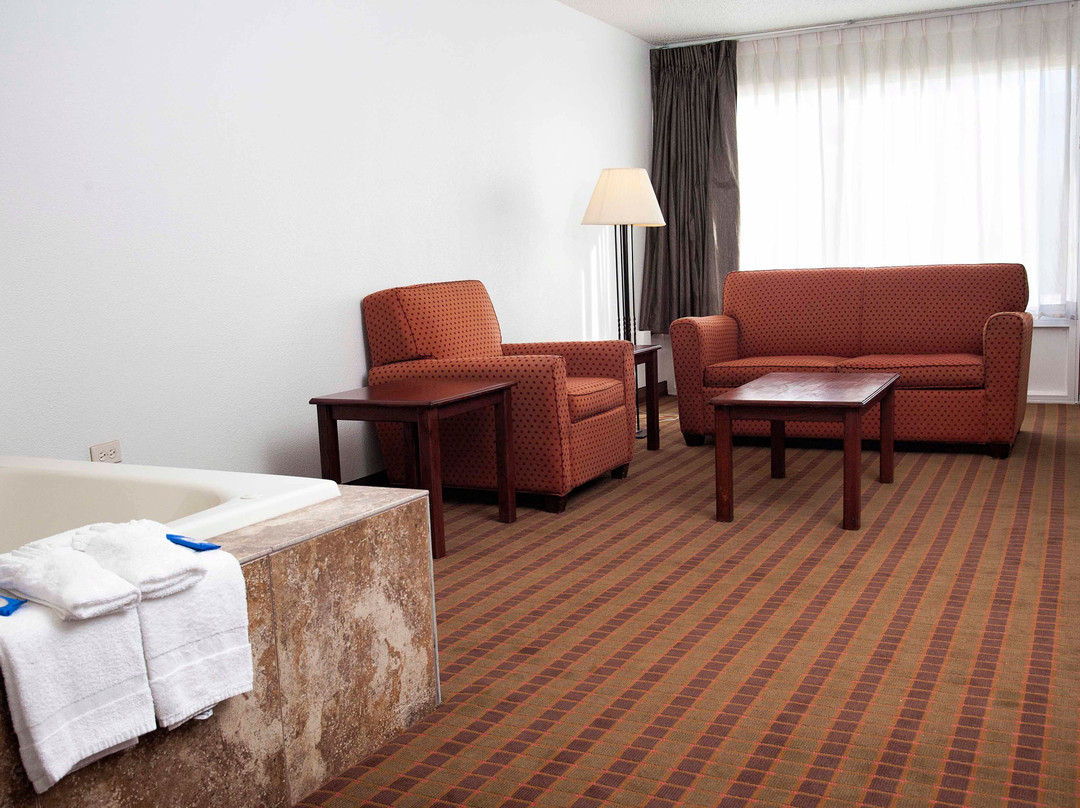 Express Inn And Suites主图