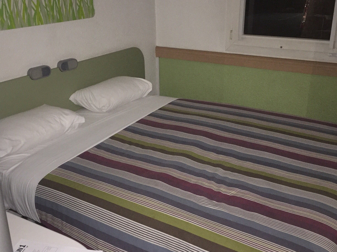 SUN1 O.R. Tambo主图