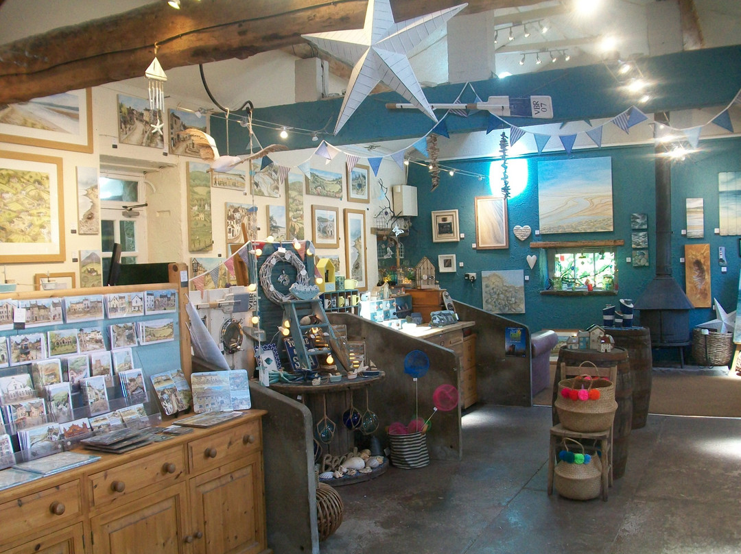 Wolf House Gallery景点图片