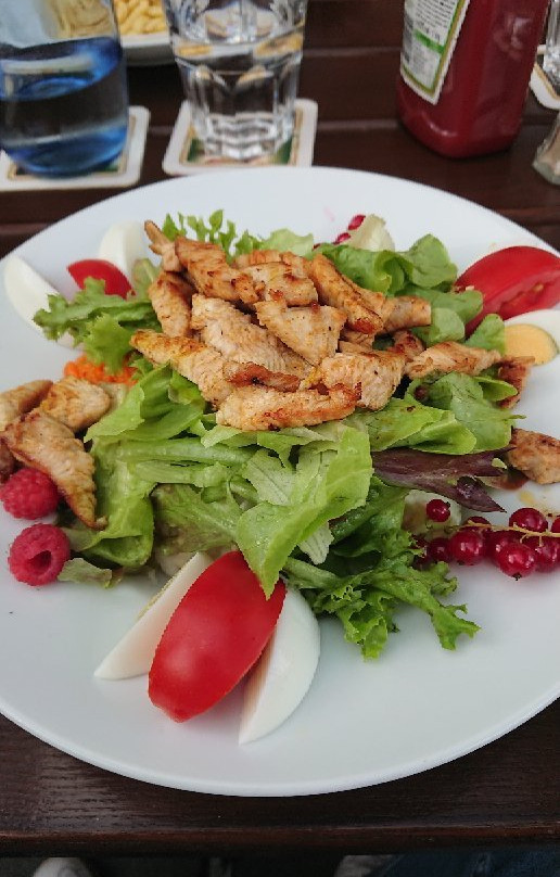 Langenau餐馆和美食-Gasthaus Goldenes Rad