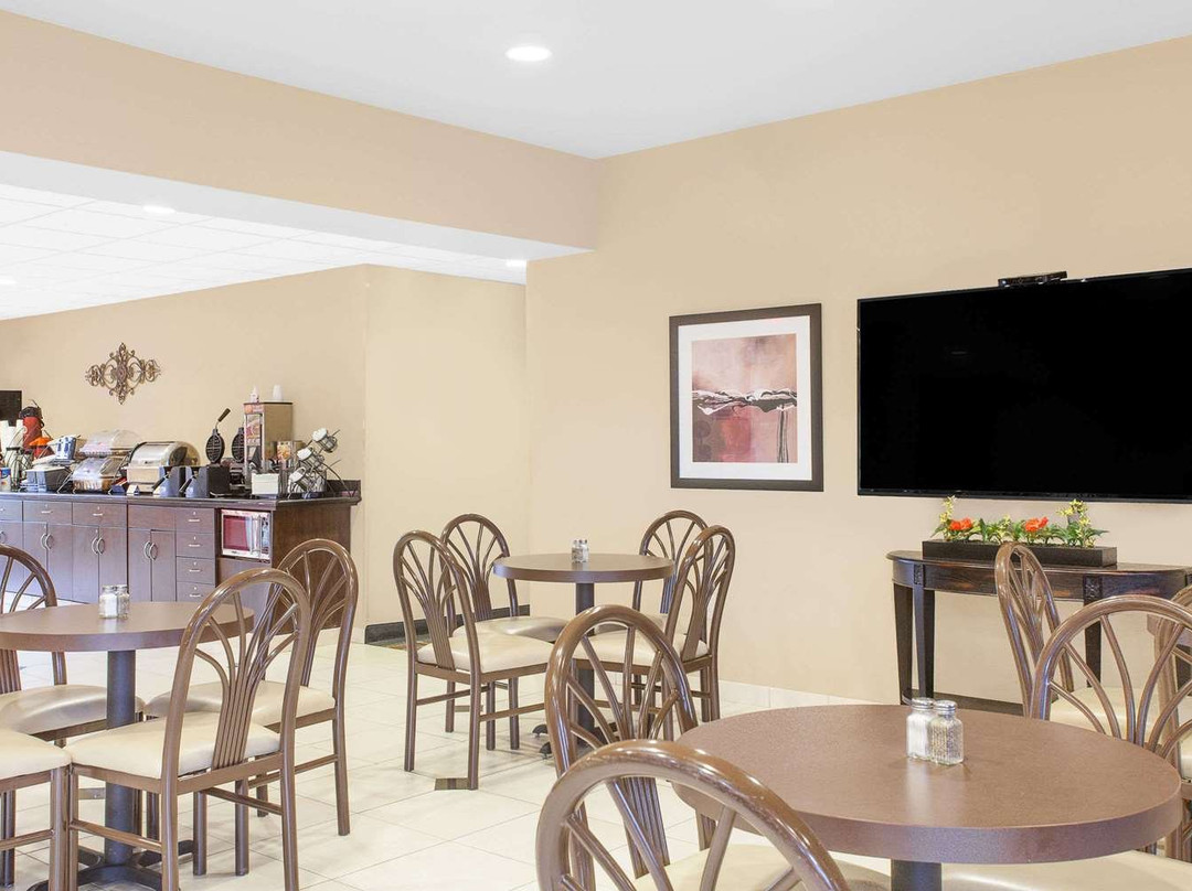 Microtel Inn & Suites by Wyndham Conway主图