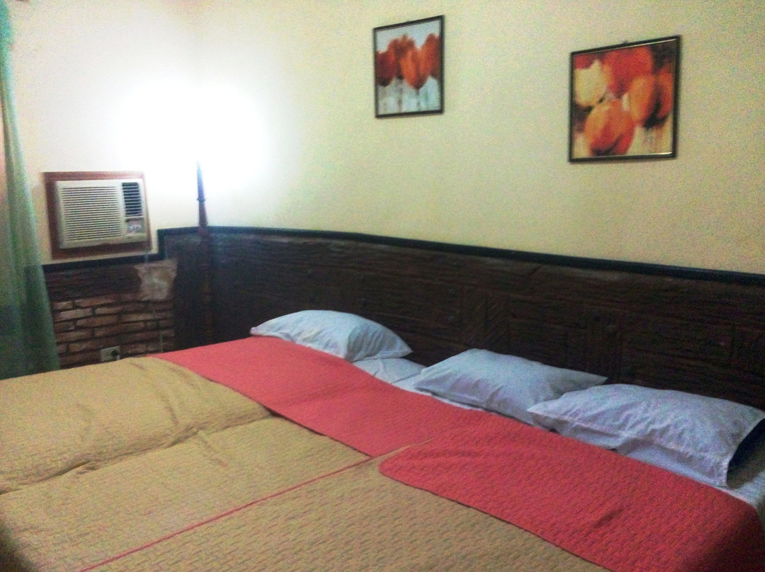 Hostal Calzada Del Sol
