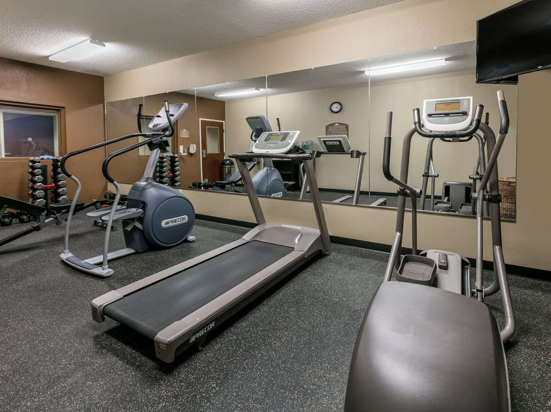 Sleep Inn & Suites Steubenville At The University主图