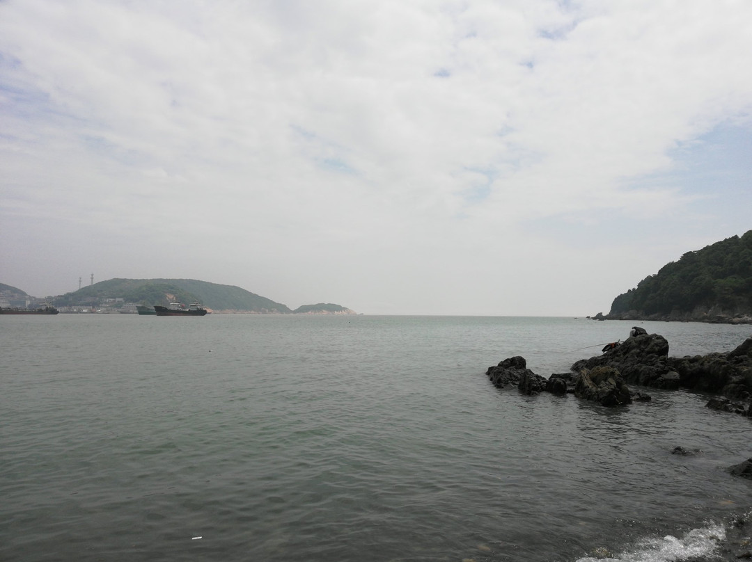 乌石砾滩-舟山市必去景点