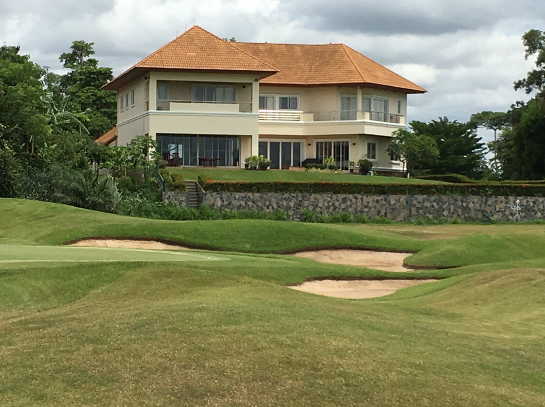Burapha Golf Club-是拉差必去景点