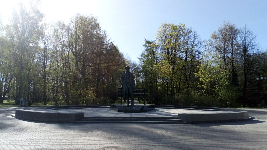 Statue of Sergei Rakhmaninov景点图片