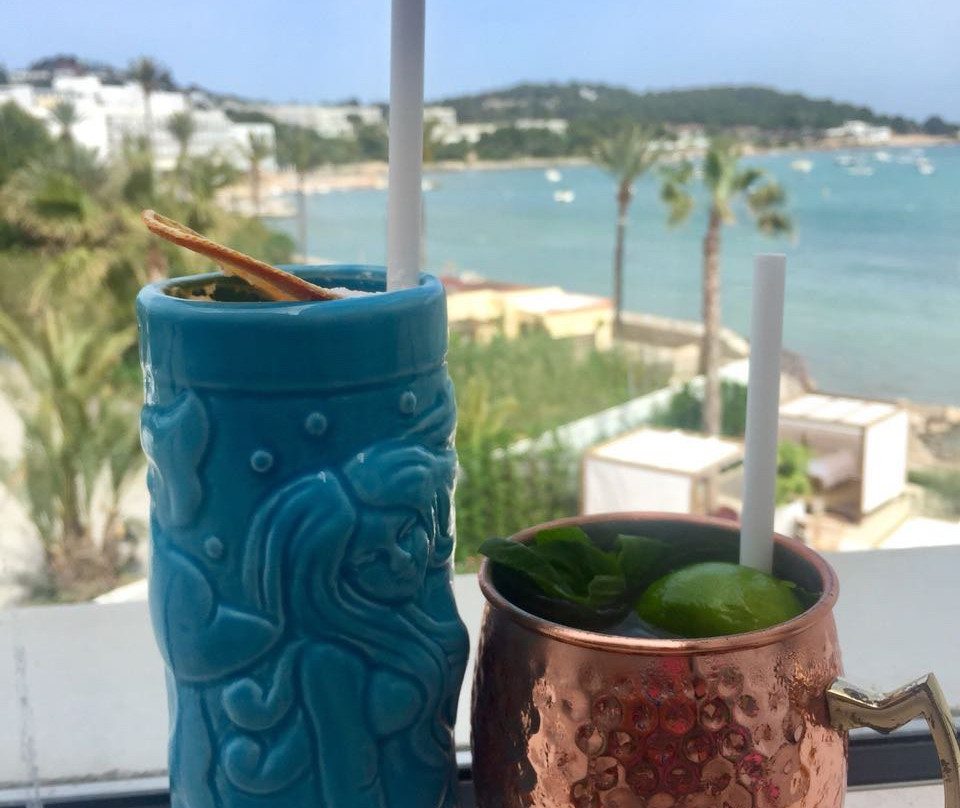 普莱雅皇家酒店主图