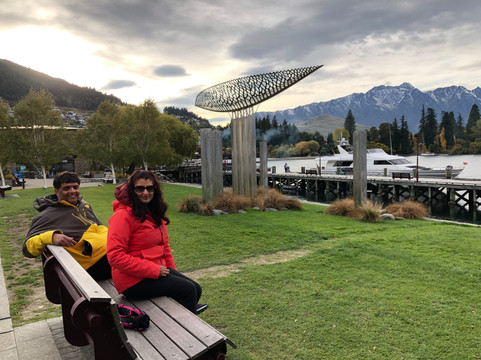 海滨休闲酒店主图