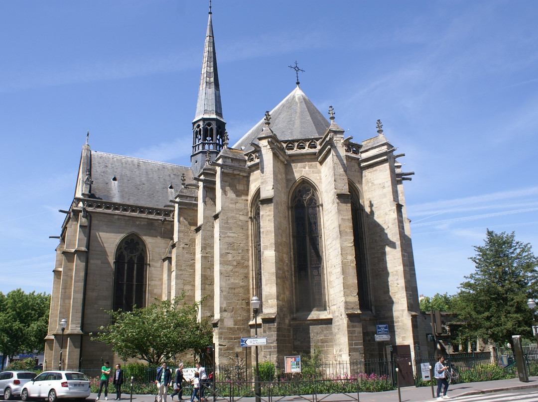 Église Notre-Dame-des-Menus景点图片