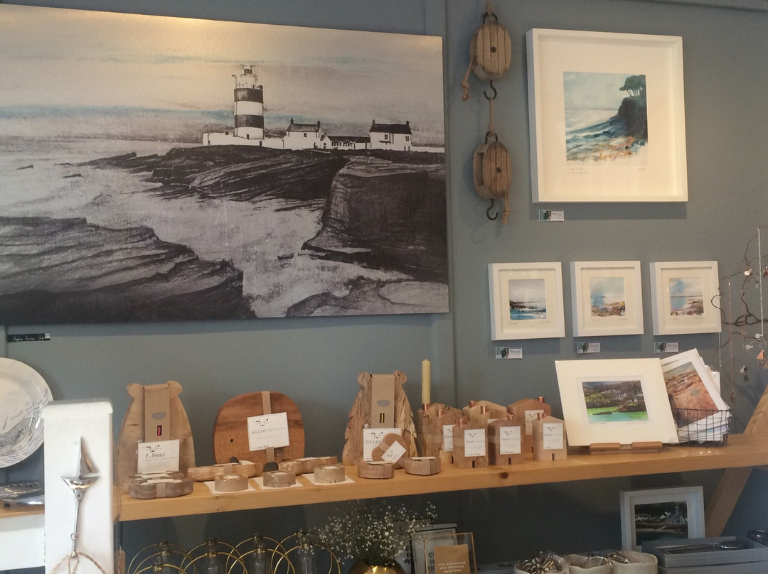 Breakwater Gift Shop景点图片