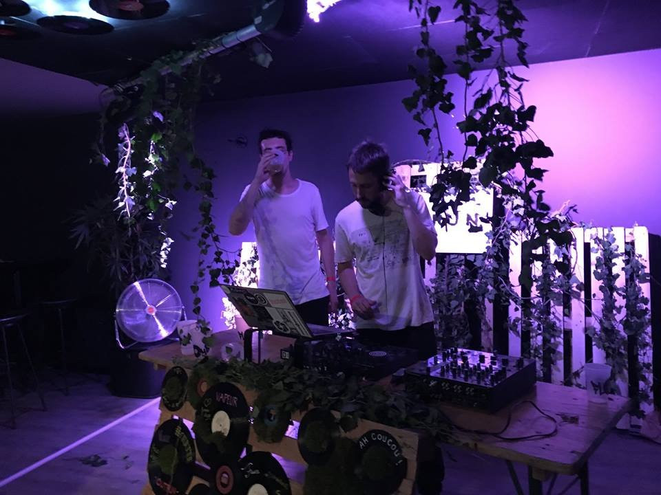 Floyd Café Concerts景点图片
