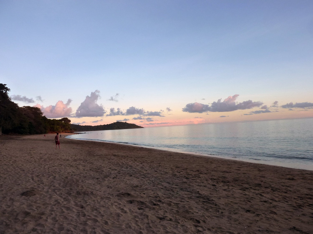Plage de N'Gouja-Kanikeli必去景点