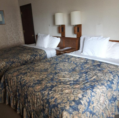 Jim Butler Inn & Suites主图