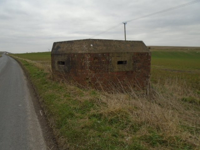 Pillbox FW3/22 Horton-迪韦齐斯必去景点