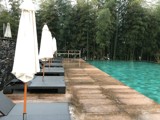 德懋堂度假村主图