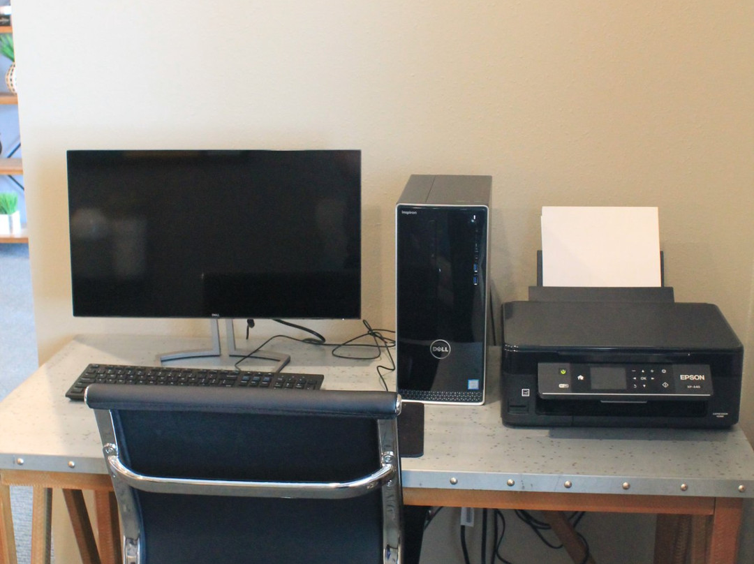 Brookstone Lodge & Suites主图