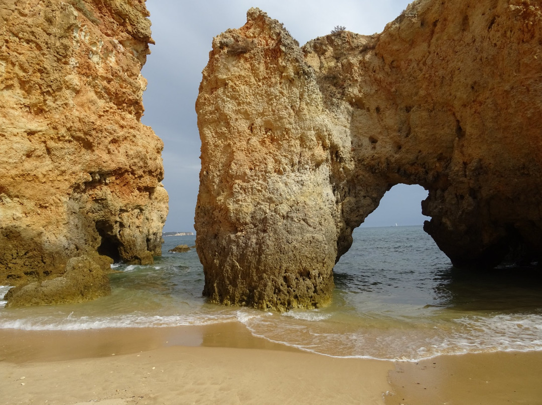 Praia Do Submarino景点图片