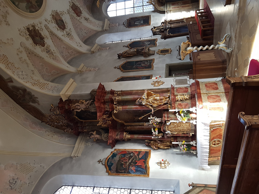 Pfarrkirche St. Martin-Bad Kohlgrub必去景点
