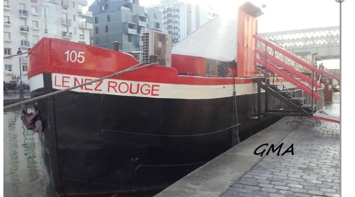 Bateau Théâtre - Le Nez Rouge-巴黎必去景点