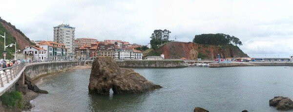 Playa de Candas景点图片