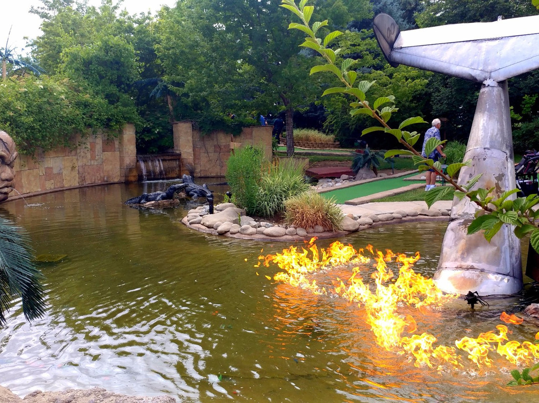 Adventure Golf & Raceway景点图片