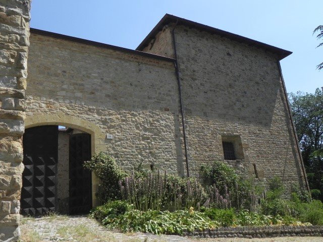Contignaco Castle景点图片