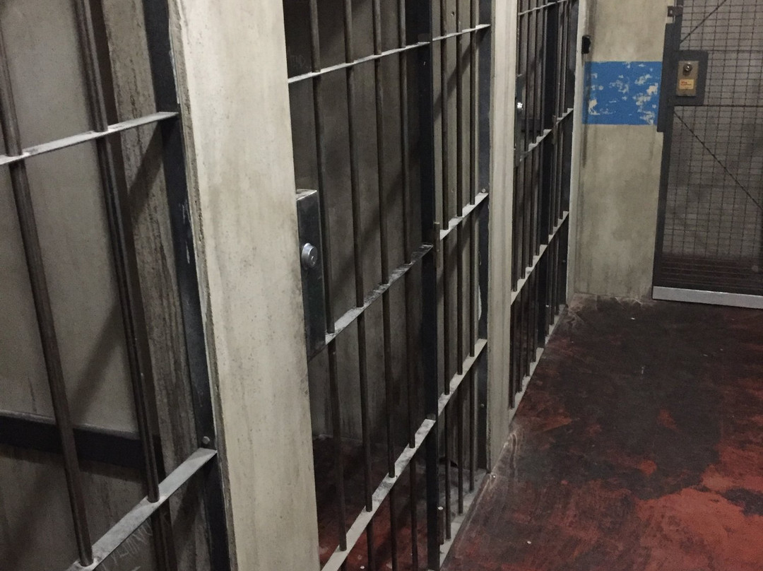 Erebus Escape-Pontiac必去景点