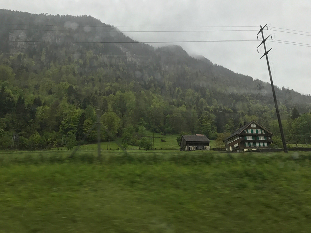Hunenberg旅游攻略图片