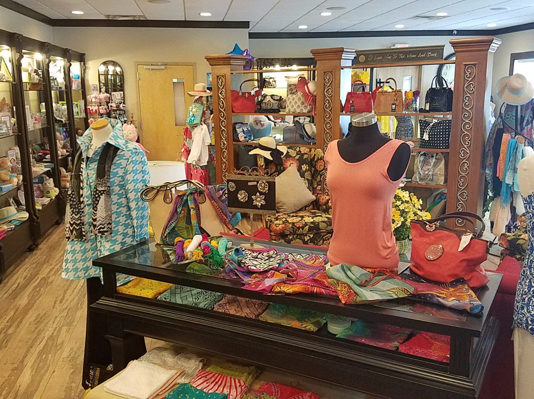 The Mole Hole-威廉斯堡必去景点