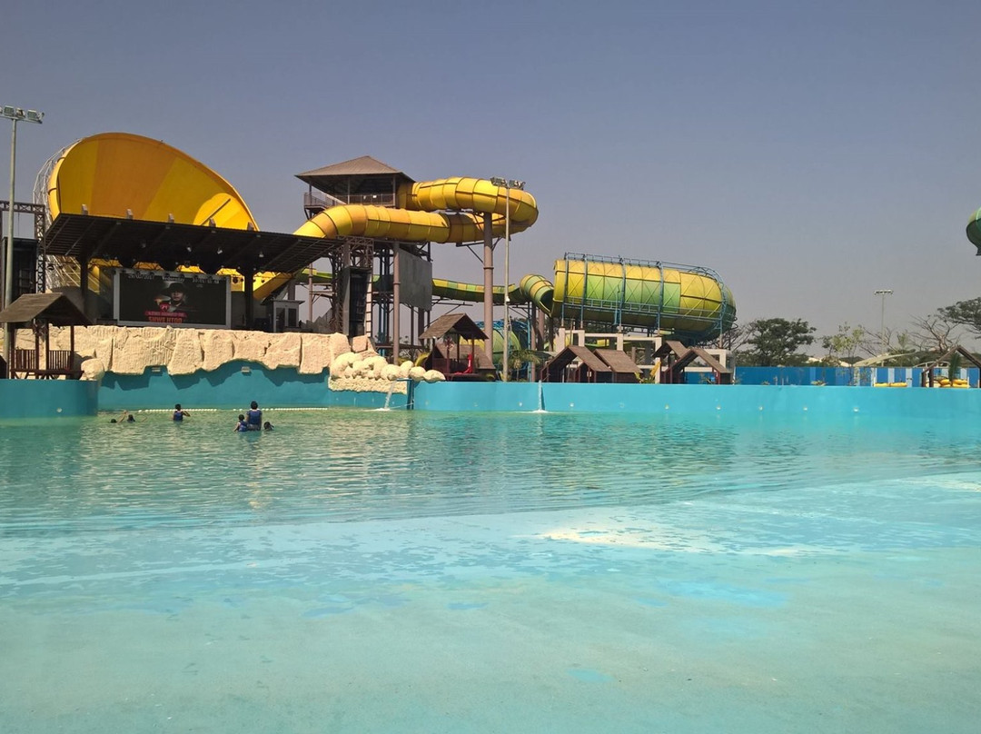 Yangon Waterboom-仰光必去景点