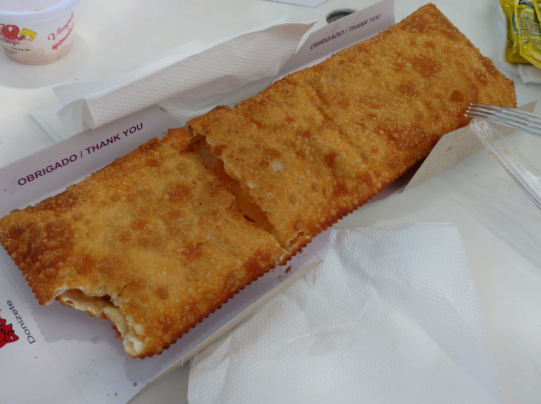 Bertioga餐馆和美食-Pastel do Trevo