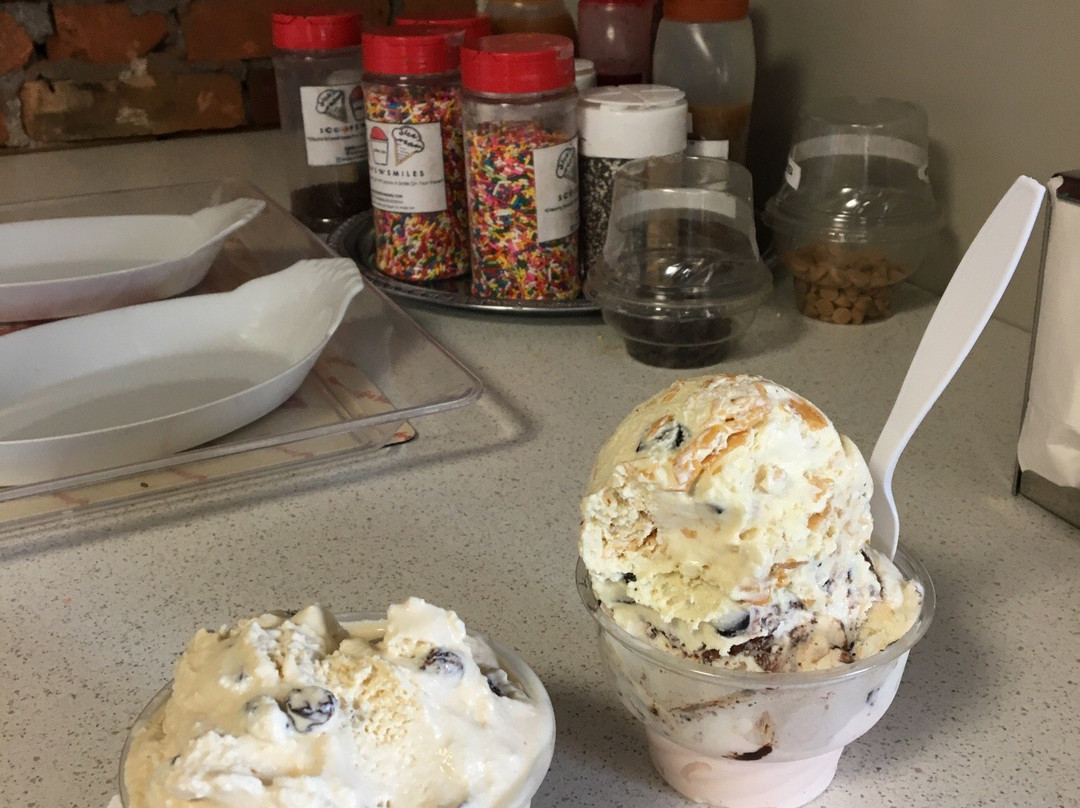 Scoops 'N' Smiles ice cream & Water Ice.