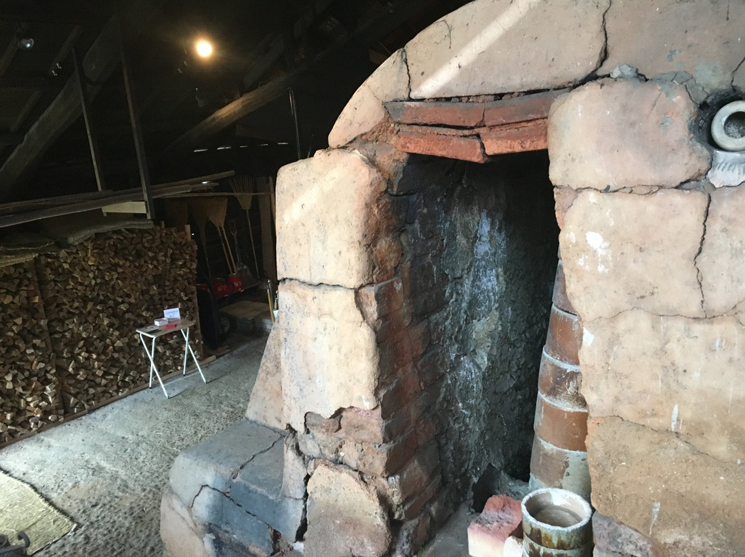 Kutaniyaki Kiln Exhibition Pavilion景点图片