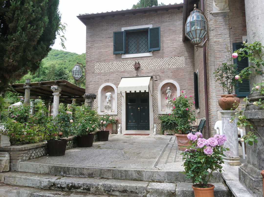 Area archeologica di Trebula Suffenas景点图片