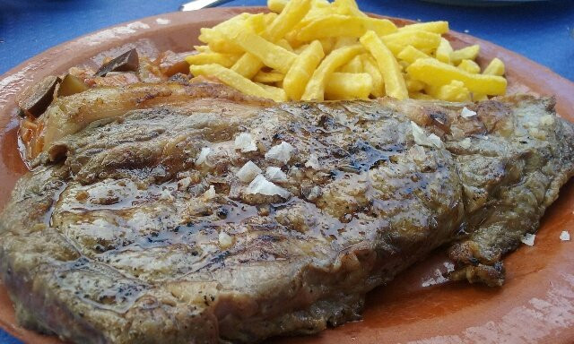 La Puebla del Rio餐馆和美食-Asador El Rezón