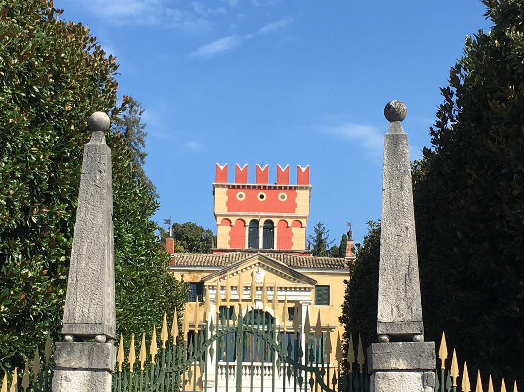 Villa degli Albertini景点图片