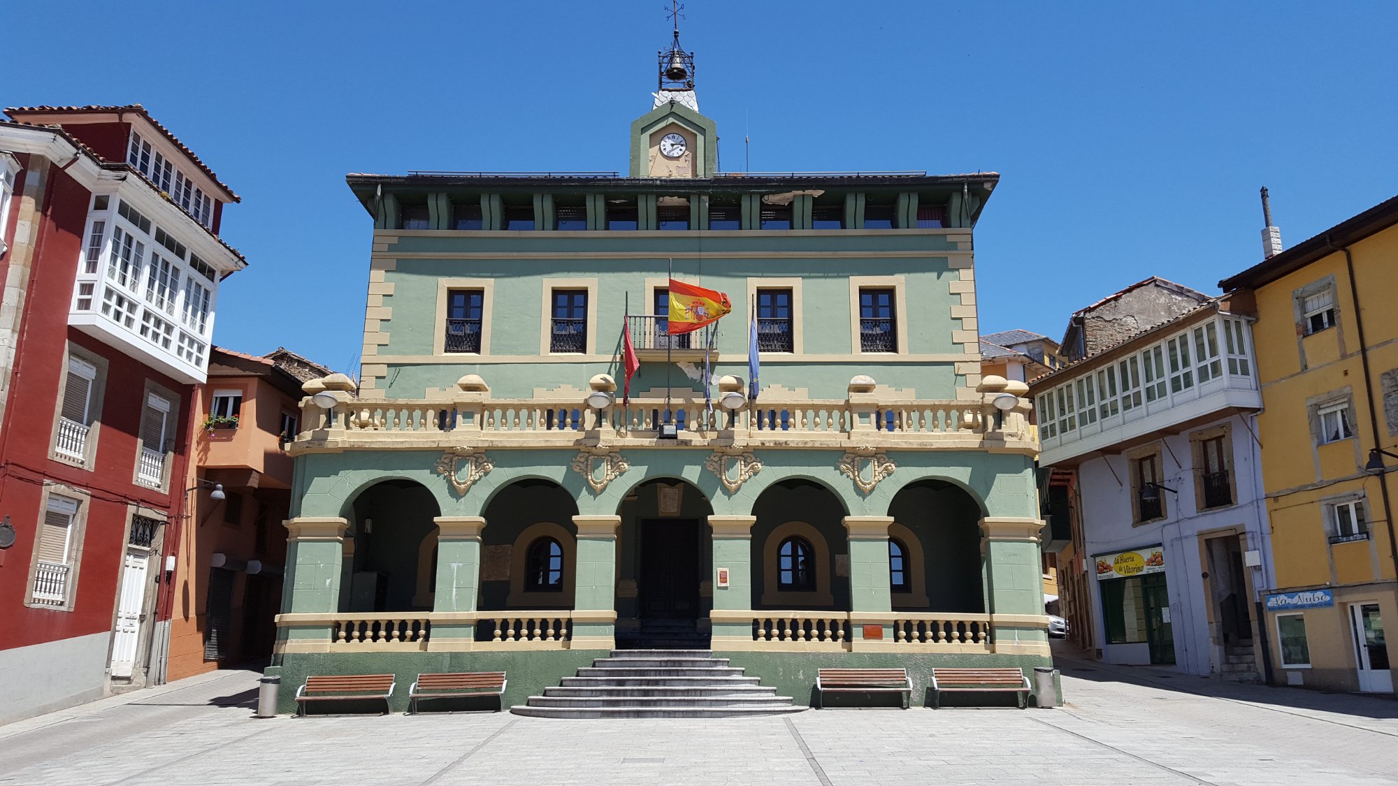 Pension Bar Tineo-官方