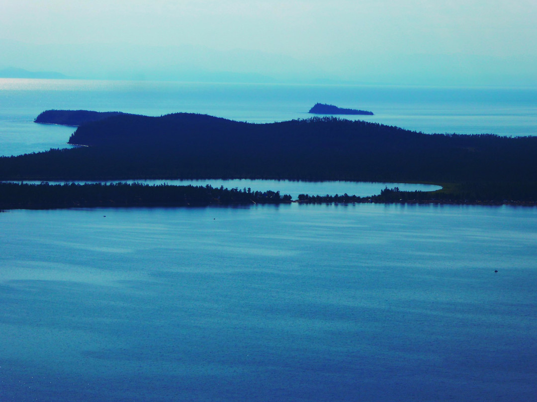 Slyudyanskiye Lakes-Severobaykalsk必去景点