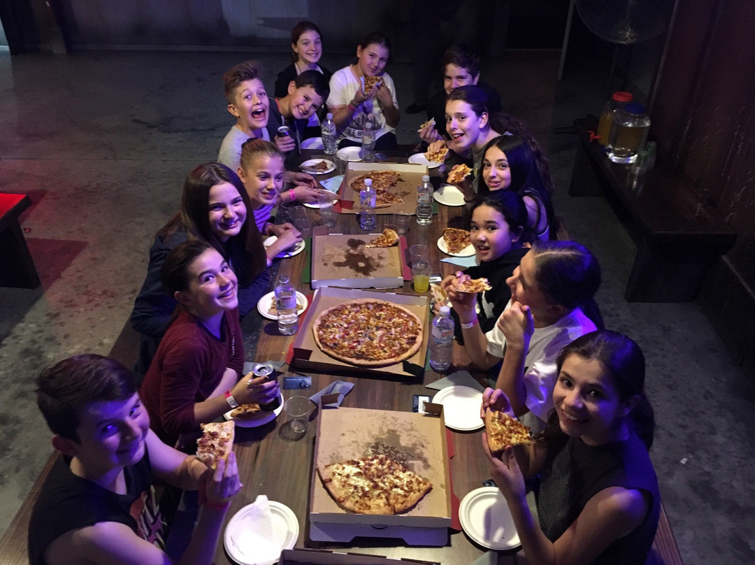 Revolution Laser Arena-卧龙岗市必去景点