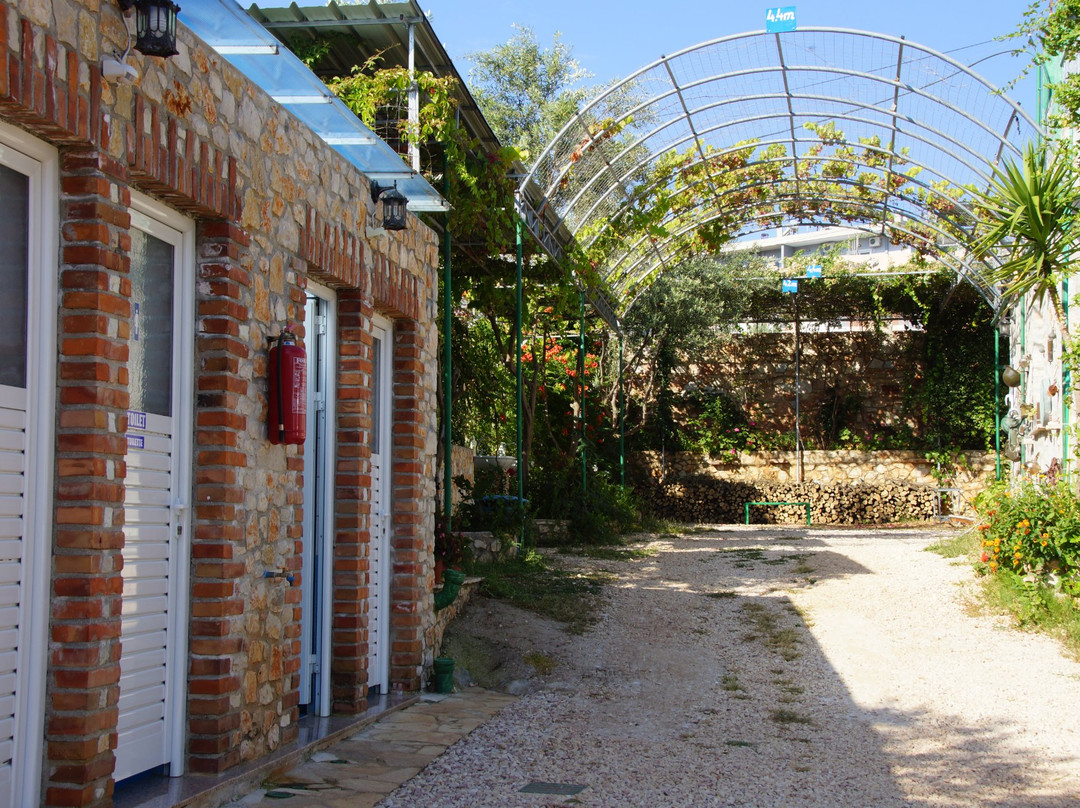 Ksamil Camping